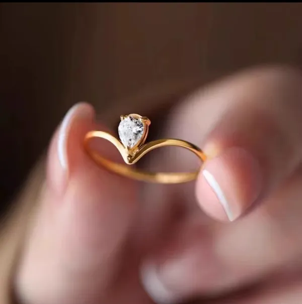 Golden_Stainless_Steel_And_Hypoallergenic_Coating_Ring_For_Women